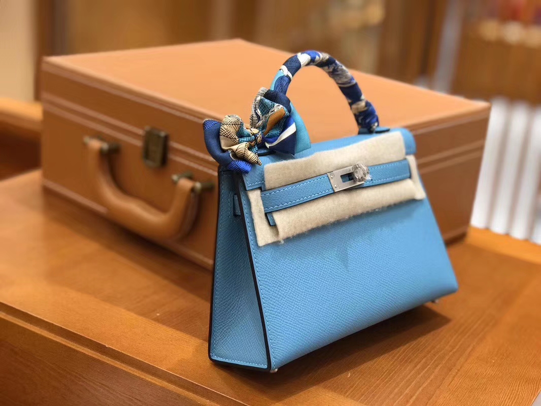 Hermès（爱马仕）Mini kelly 迷你凯莉 北方蓝 掌纹小牛皮 全手工缝制 臻品级别 银扣 19cm 现货