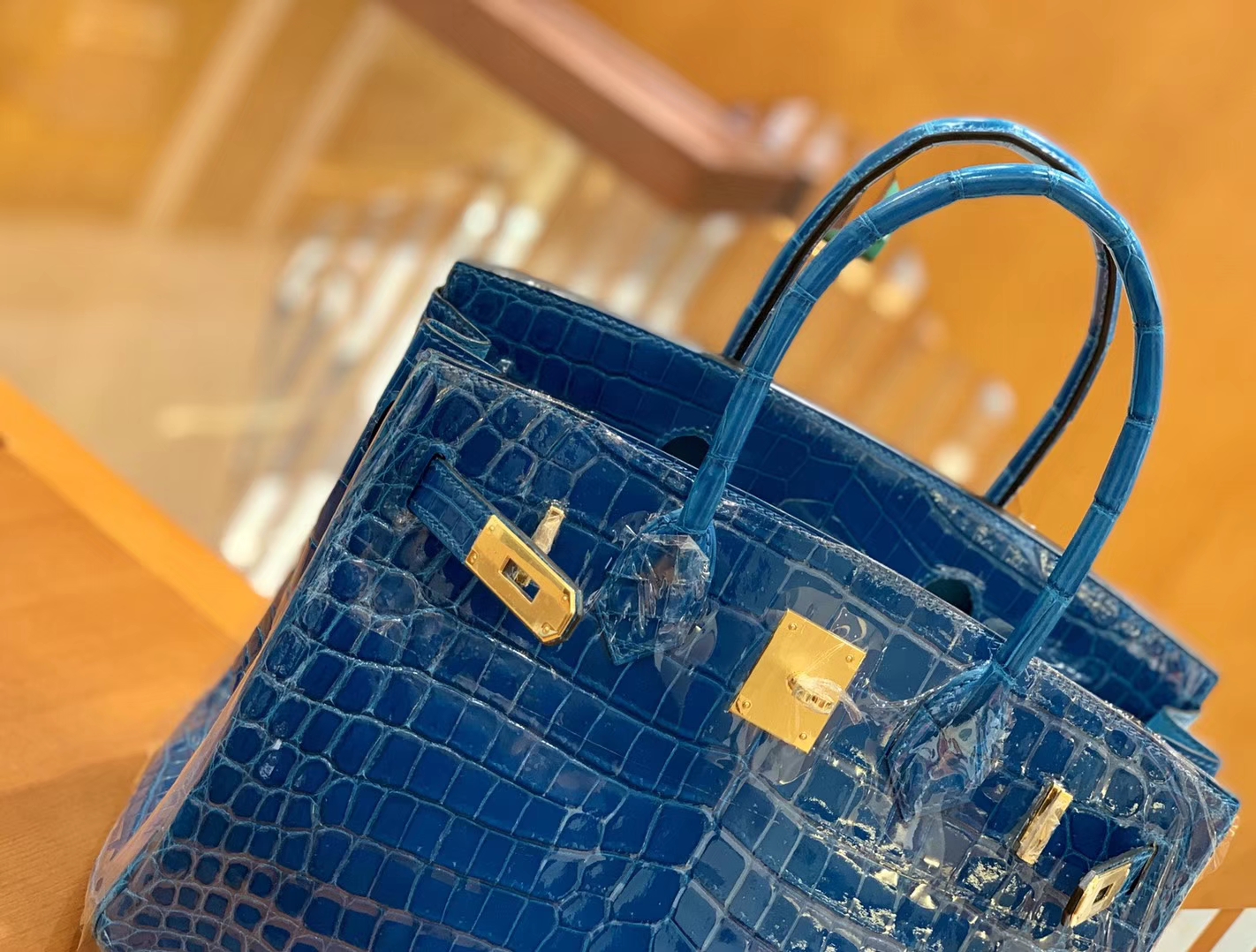 Hermès（爱马仕）Birkin 铂金包 伊滋密尔蓝 一级皮 尼罗鳄鱼皮 臻品级别 金扣 30cm