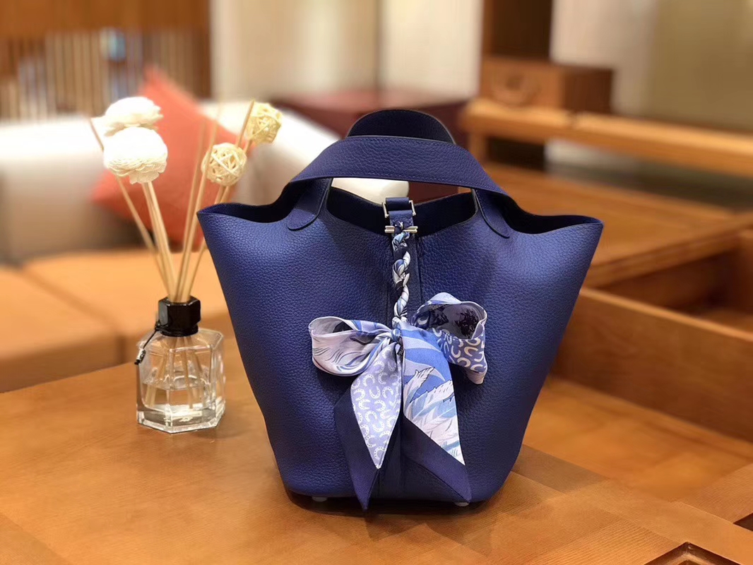Hermès（爱马仕）Picotin 菜篮包 琉璃蓝 TC大牛皮 18cm