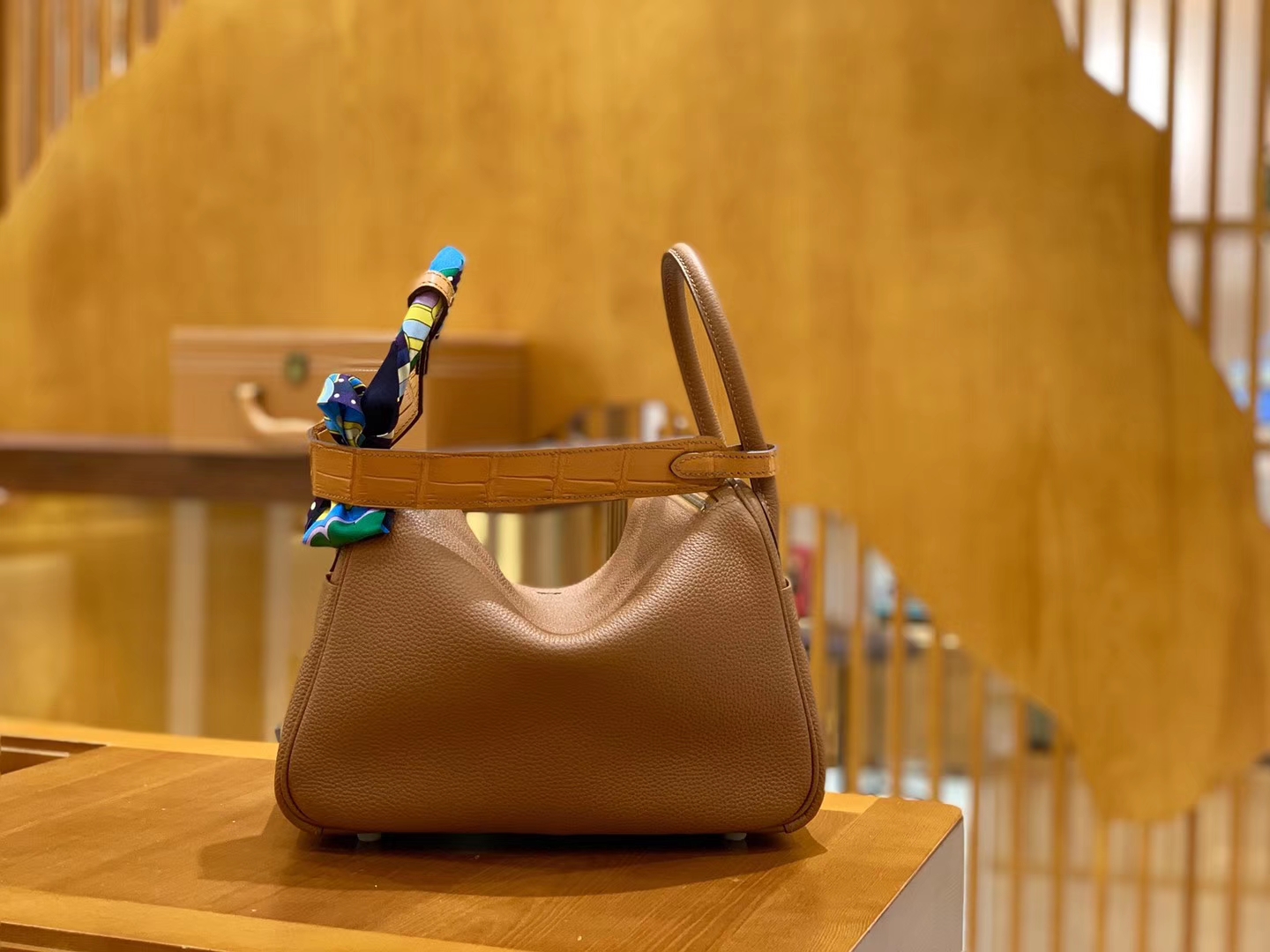 Hermès（爱马仕）Lindy 26cm 焦糖 银扣 鳄鱼皮拼togo 全手工缝制