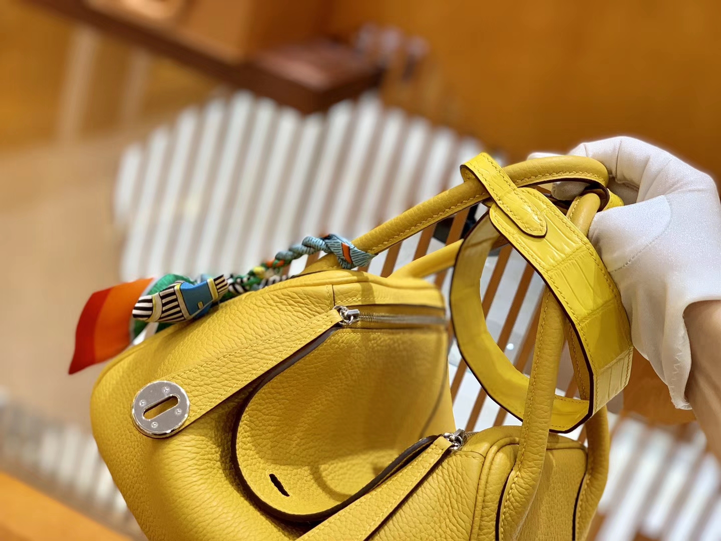 Hermès（爱马仕）Lindy 26cm 那不勒斯黄 银扣 鳄鱼皮拼togo 全手工缝制
