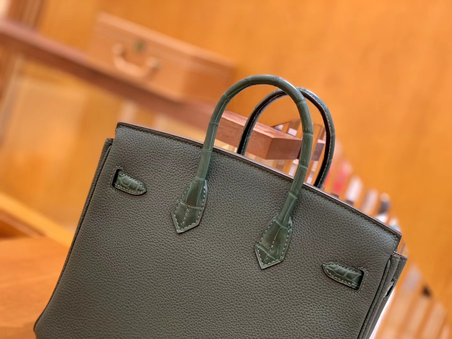 Hermès（爱马仕）Birkin 铂金包 松林绿 Touch 牛皮拼鳄鱼皮 金扣 25cm