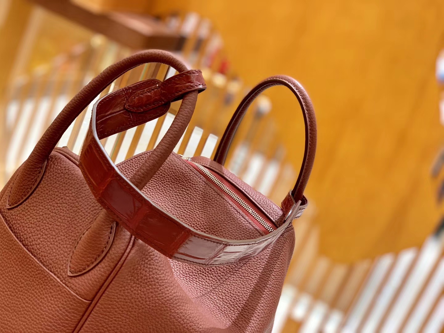 Hermès（爱马仕）Lindy 26cm 爱马仕红 银扣 鳄鱼皮拼togo 全手工缝制