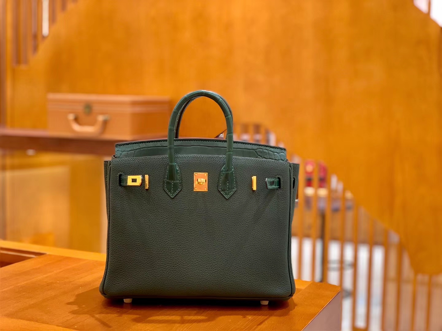 Hermès（爱马仕）Birkin 铂金包 松林绿 Touch 牛皮拼鳄鱼皮 金扣 25cm