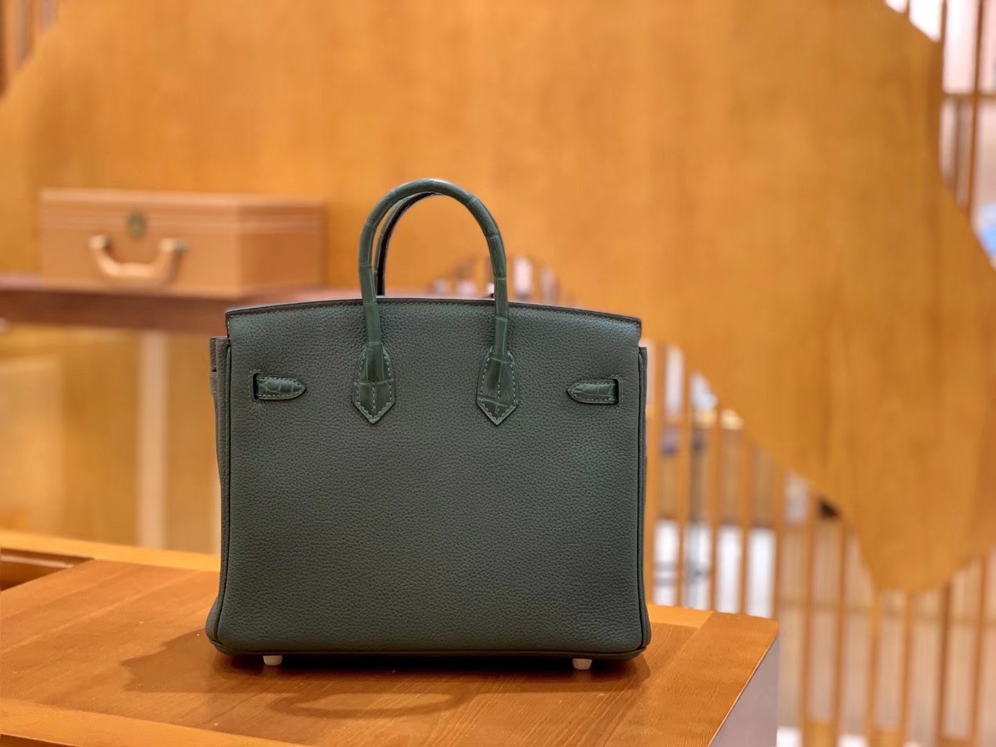 Hermès（爱马仕）Birkin 铂金包 松林绿 Touch 牛皮拼鳄鱼皮 金扣 25cm