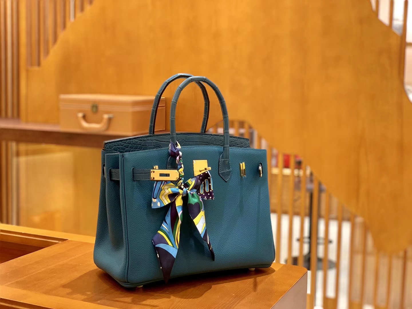 Hermès（爱马仕）Birkin Touch 铂金包 祖母蓝 Touch 牛皮拼鳄鱼皮 金扣 25cm