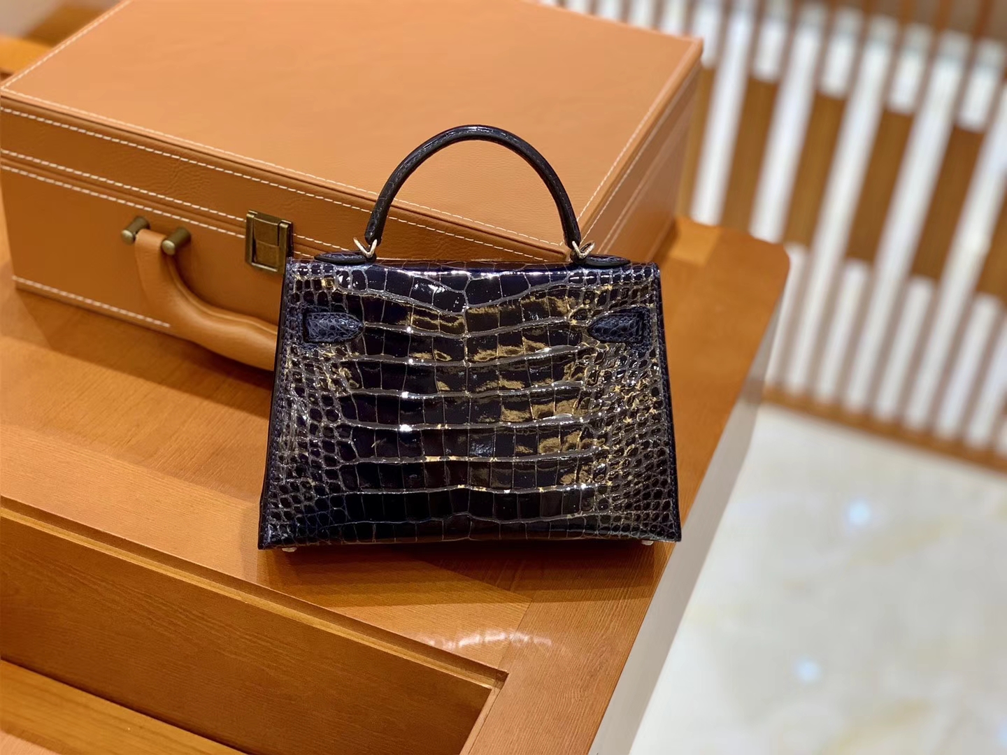 Hermès（爱马仕）Mini Kelly 19cm 午夜蓝 银扣 一级 美洲 鳄鱼皮 臻品级别