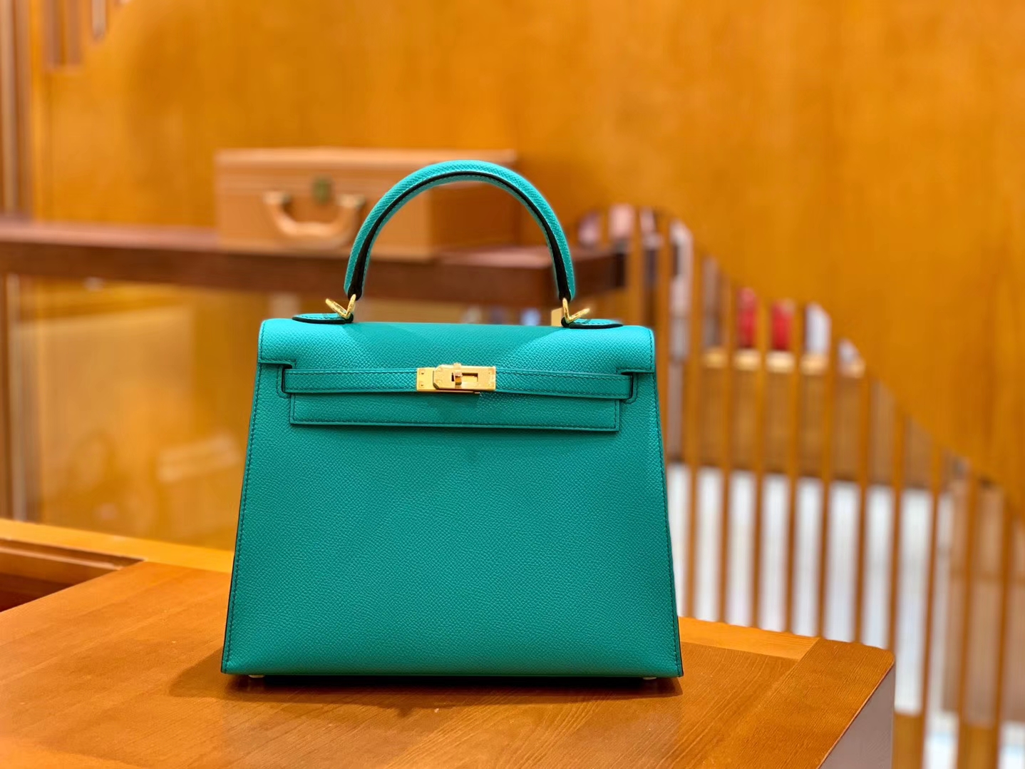 Hermès（爱马仕）Kelly 28cm 维罗纳绿 金扣 Epsom掌纹牛皮 全手工缝制 臻品级别