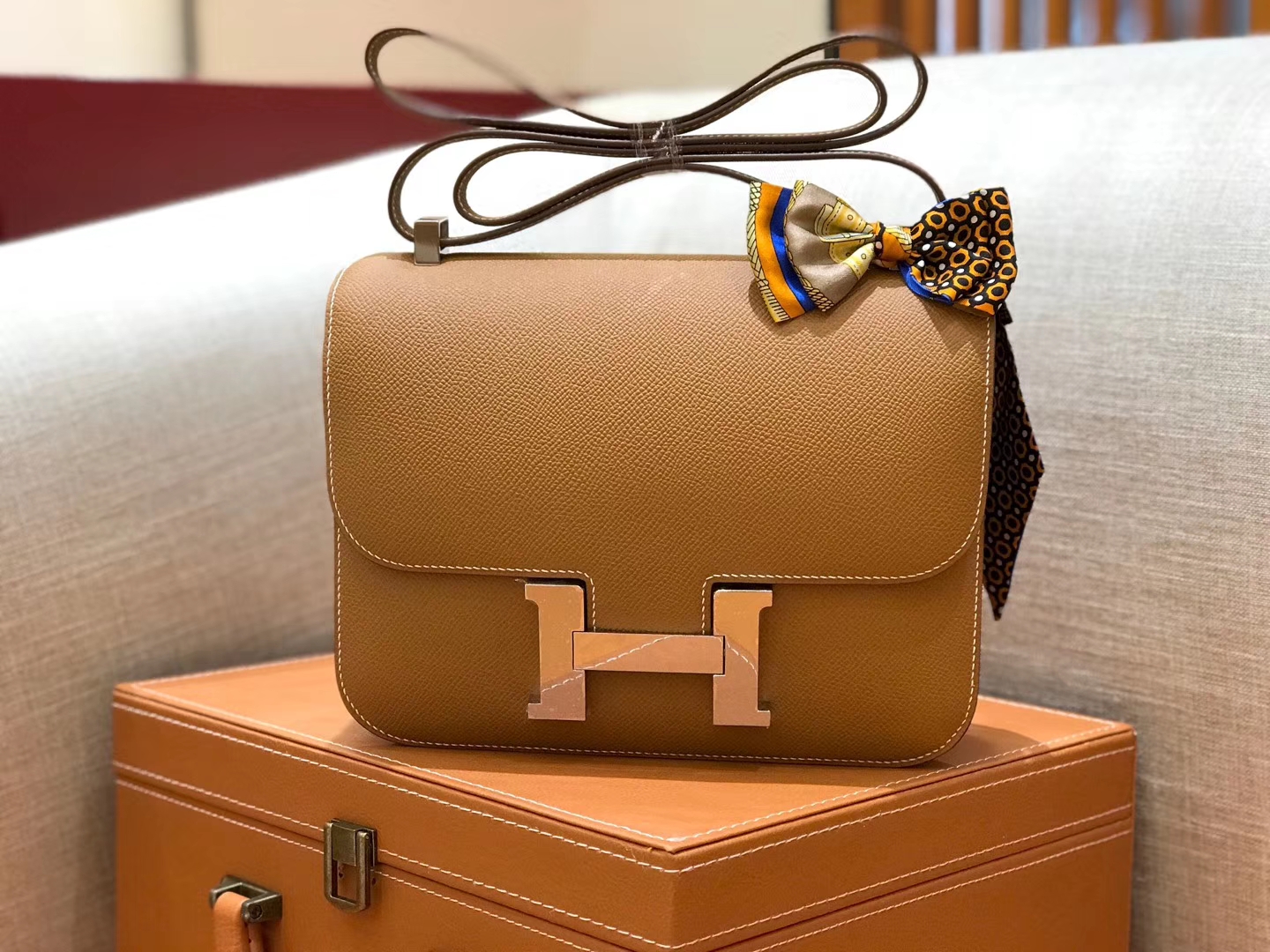 Hermès（爱马仕）康斯坦 Constance 空姐包 金棕色 德国进口牛皮 全手工缝制 银扣 24cm