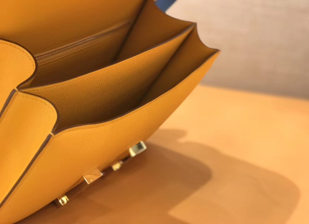 Hermès（爱马仕）康斯坦 Constance 空姐包 太阳黄 德国进口牛皮 全手工缝制 金扣 24cm