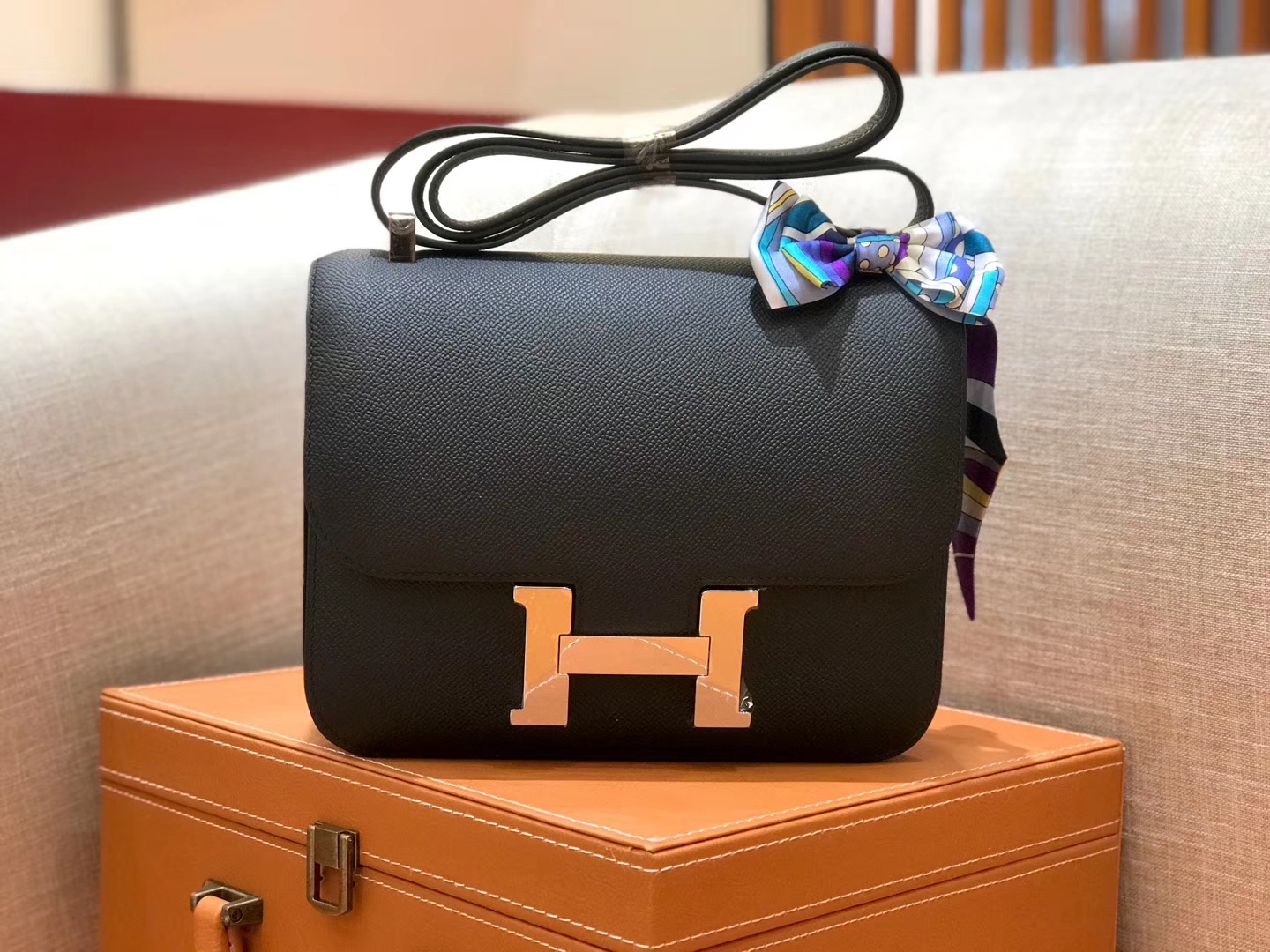 Hermès（爱马仕）康斯坦 Constance 空姐包 经典黑 德国进口牛皮 全手工缝制 银扣 24cm