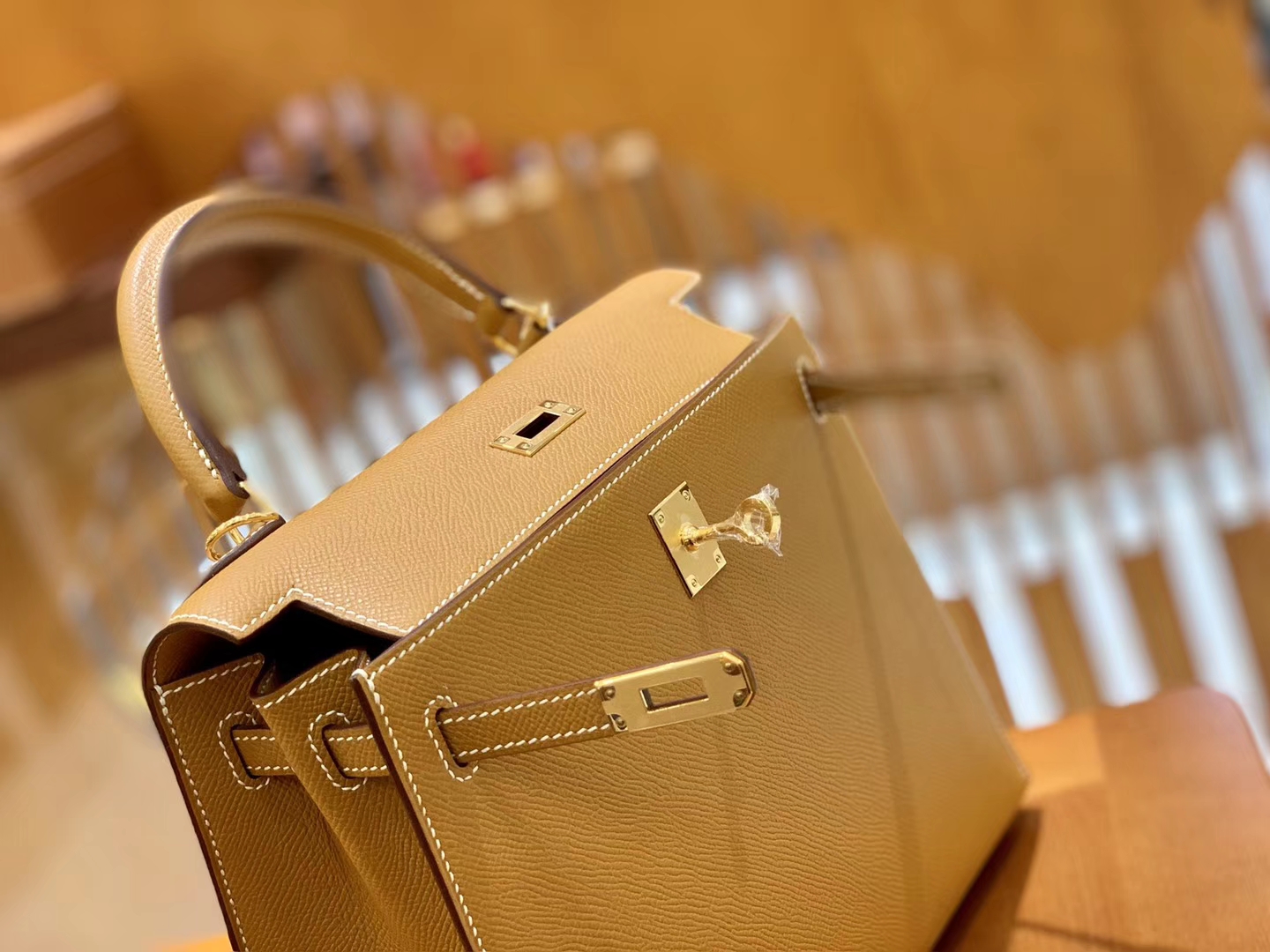 Hermès（爱马仕）Kelly 28cm 金棕色 金扣 Epsom掌纹牛皮 全手工缝制 臻品级别