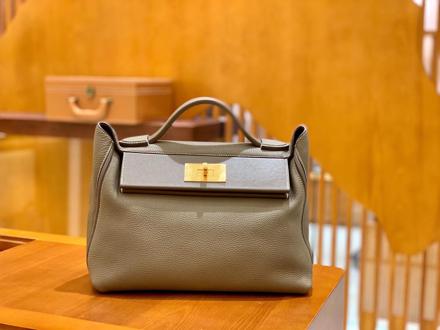 Hermès（爱马仕）Kelly-2424 斑鸠灰 原厂御用顶级小牛皮拼Swift皮 togo 金扣 29cm