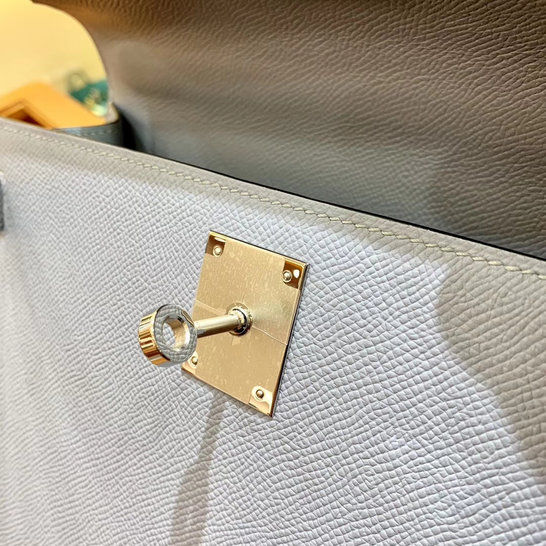 Hermès（爱马仕）Kelly 28cm 冰川蓝 金扣 Epsom掌纹牛皮 全手工缝制 臻品级别