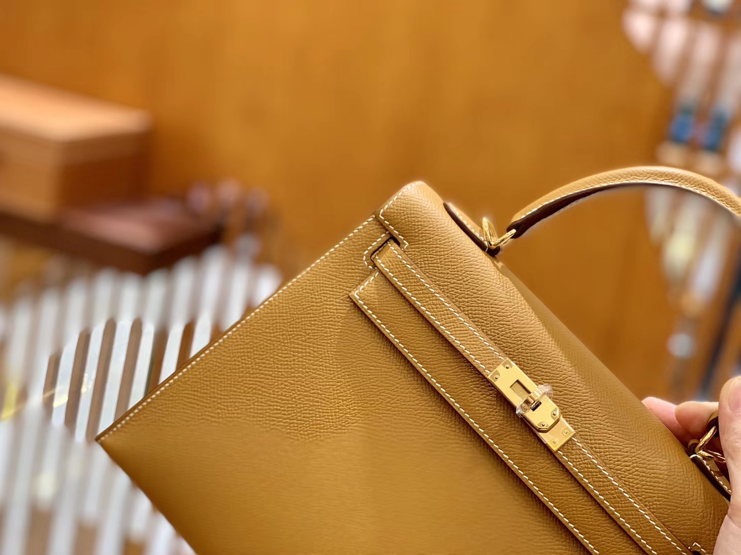 Hermès（爱马仕）Kelly 28cm 金棕色 金扣 Epsom掌纹牛皮 全手工缝制 臻品级别