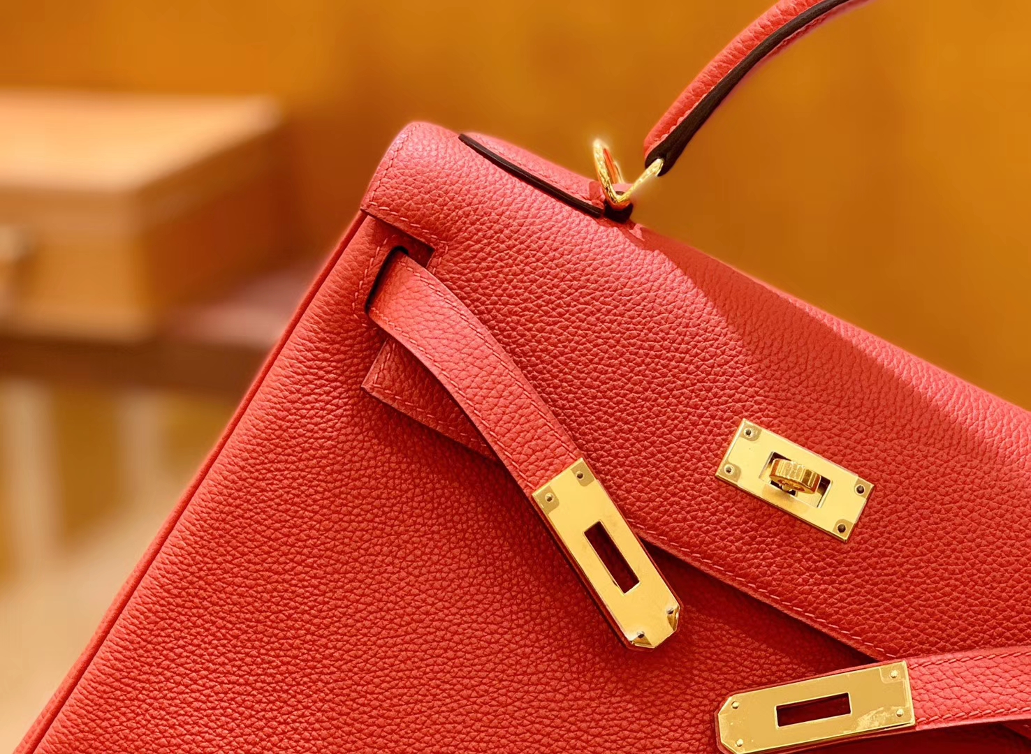 Hermès（爱马仕）Kelly 28cm 蕃茄红 金扣 Togo牛皮 全手工缝制 现货