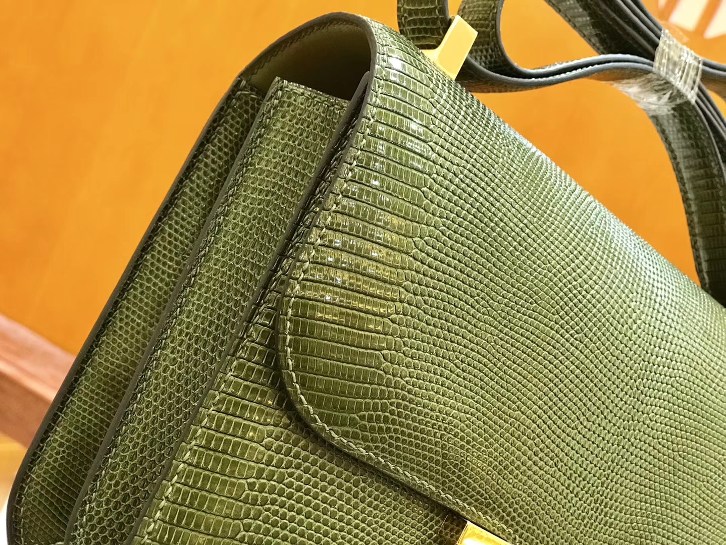 Hermès（爱马仕）Constance 空姐包 蜥蜴皮 橄榄绿 24cm