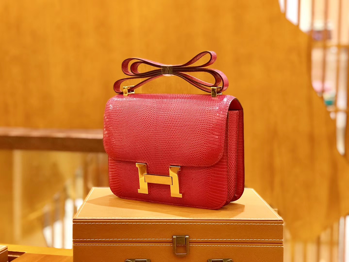 Hermès（爱马仕）Constance 空姐包 蜥蜴皮 桃红色 极致粉 24cm