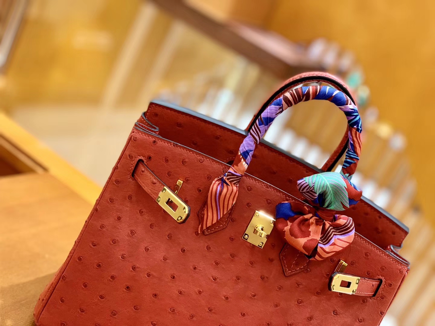 Hermès（爱马仕）Birkin 30 鸵鸟皮  中国红 金扣 全手工缝制