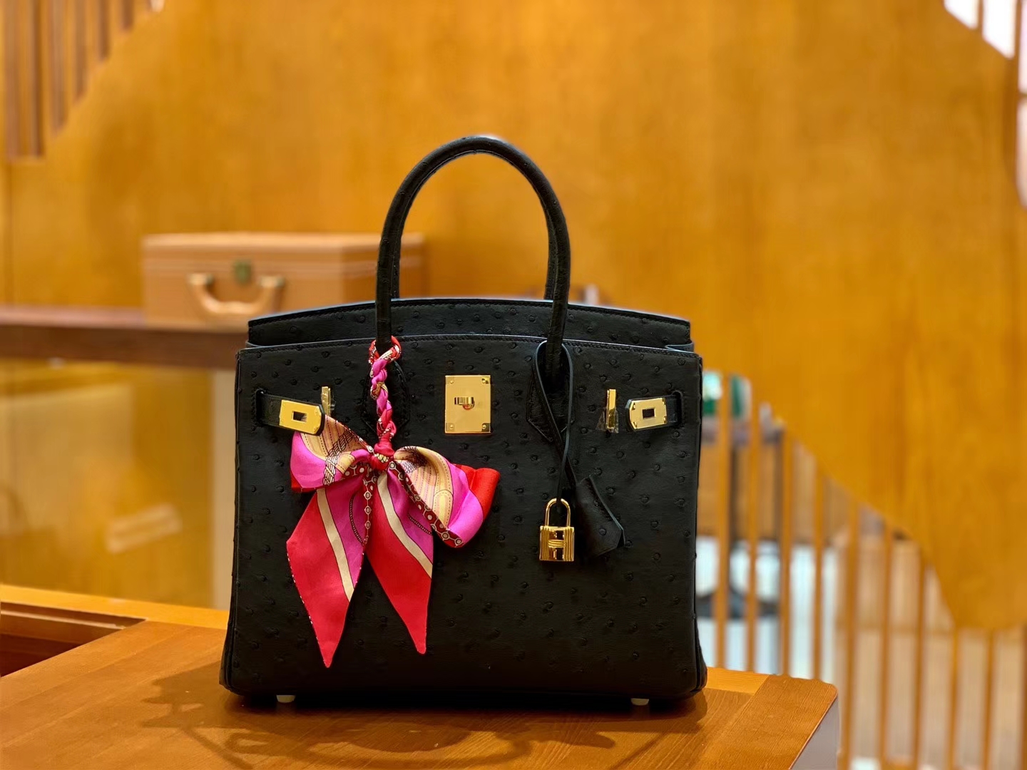 Hermès（爱马仕）Birkin 30 南非kk级鸵鸟皮 经典黑 金扣 原版蜜蜡线