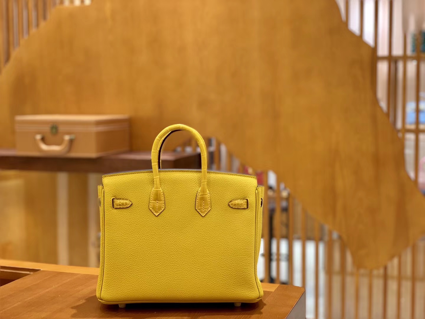 Hermès（爱马仕）Birkin Touch 铂金包 琥珀黄 牛皮拼鳄鱼皮 金扣 25cm