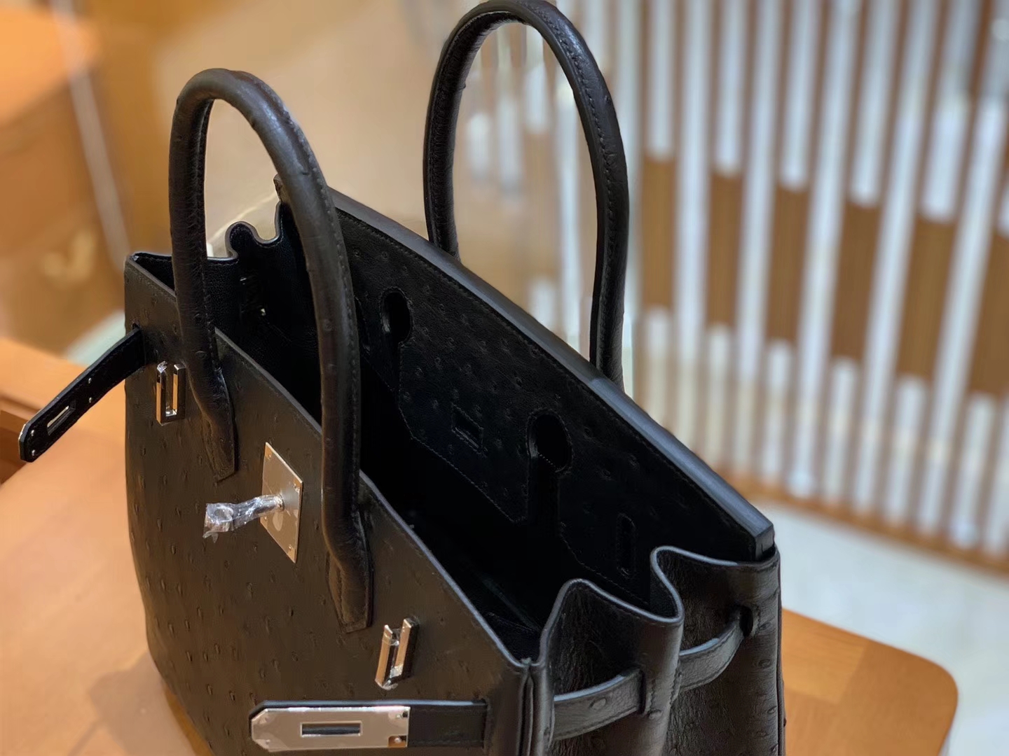 Hermès（爱马仕）Birkin 30 鸵鸟皮  经典黑 银扣 全手工缝制
