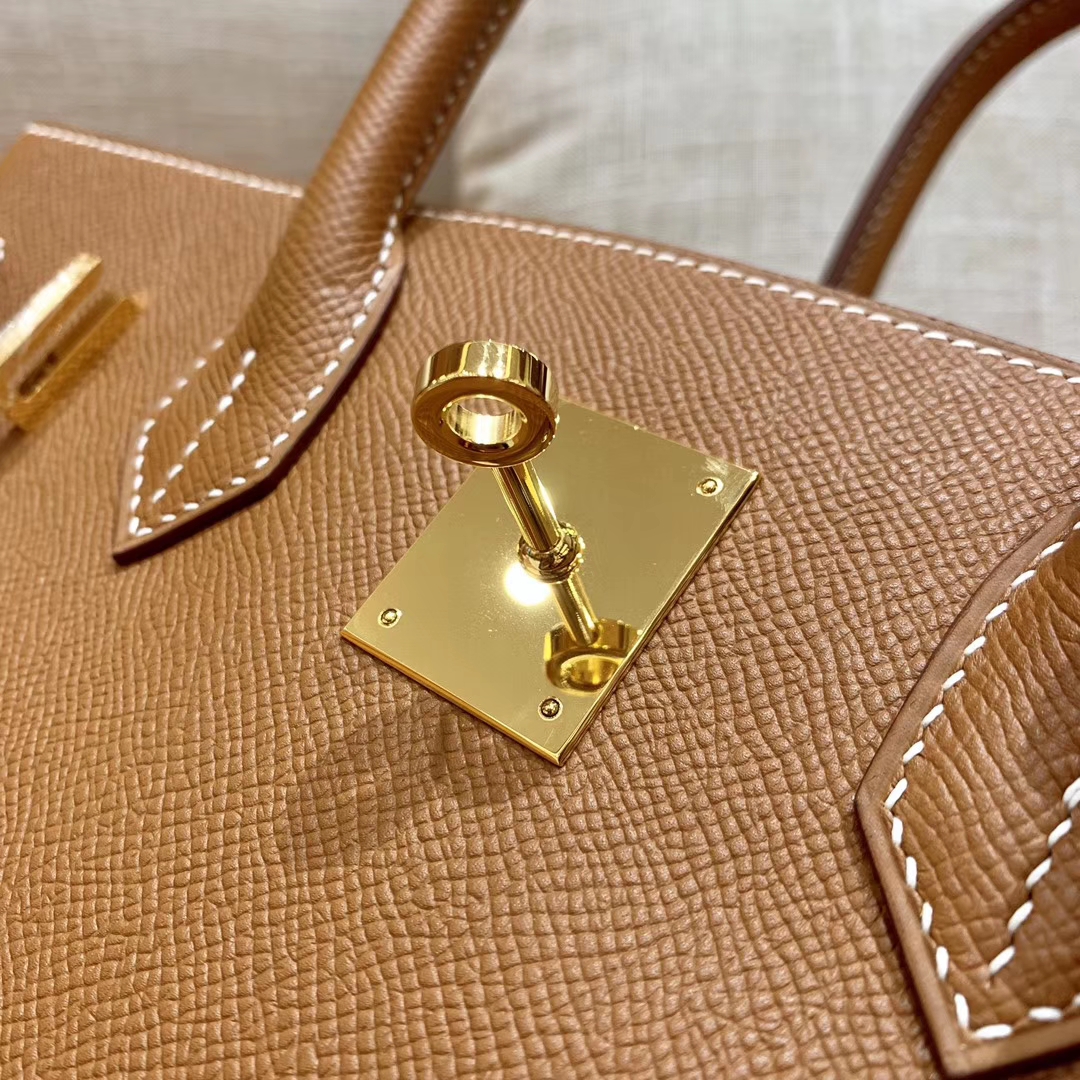 Hermès（爱马仕）Birkin 铂金包 金棕色 掌纹牛皮 金扣 30cm 高订版本