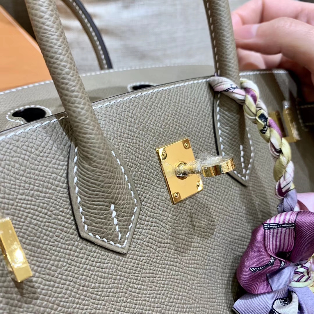 Hermès（爱马仕）Birkin 铂金包 大象灰 掌纹牛皮 金扣 30cm 高订版本