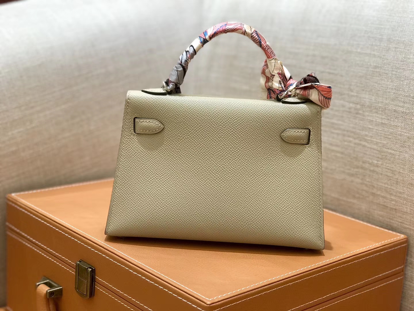 Hermès（爱马仕）Mini kelly 斑鸠灰 掌纹小牛皮 全手工缝制 臻品级别 19cm 银扣 现货