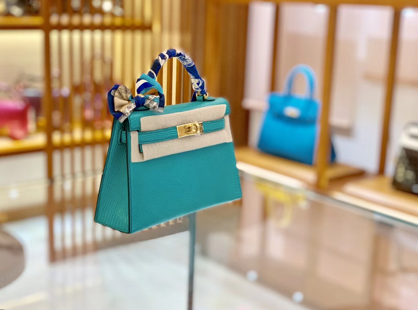 Hermès（爱马仕）Mini kelly 迷你凯莉 维罗纳绿 蜥蜴皮 臻品级别 金扣 19cm
