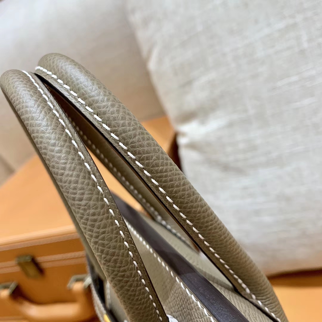 Hermès（爱马仕）Birkin 铂金包 大象灰 掌纹牛皮 金扣 30cm 高订版本