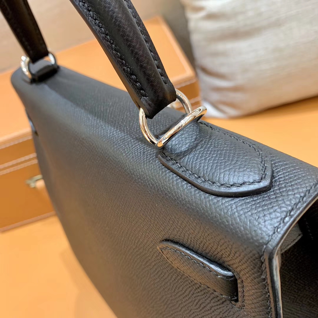 Hermès（爱马仕）Kelly 凯莉包 经典黑银 28cm 现货供应 全手工缝制
