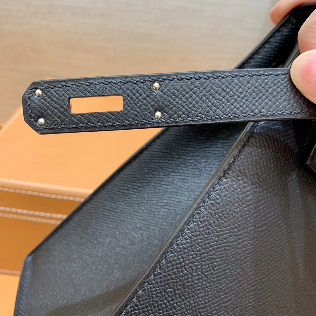 Hermès（爱马仕）Kelly 凯莉包 经典黑银 28cm 现货供应 全手工缝制