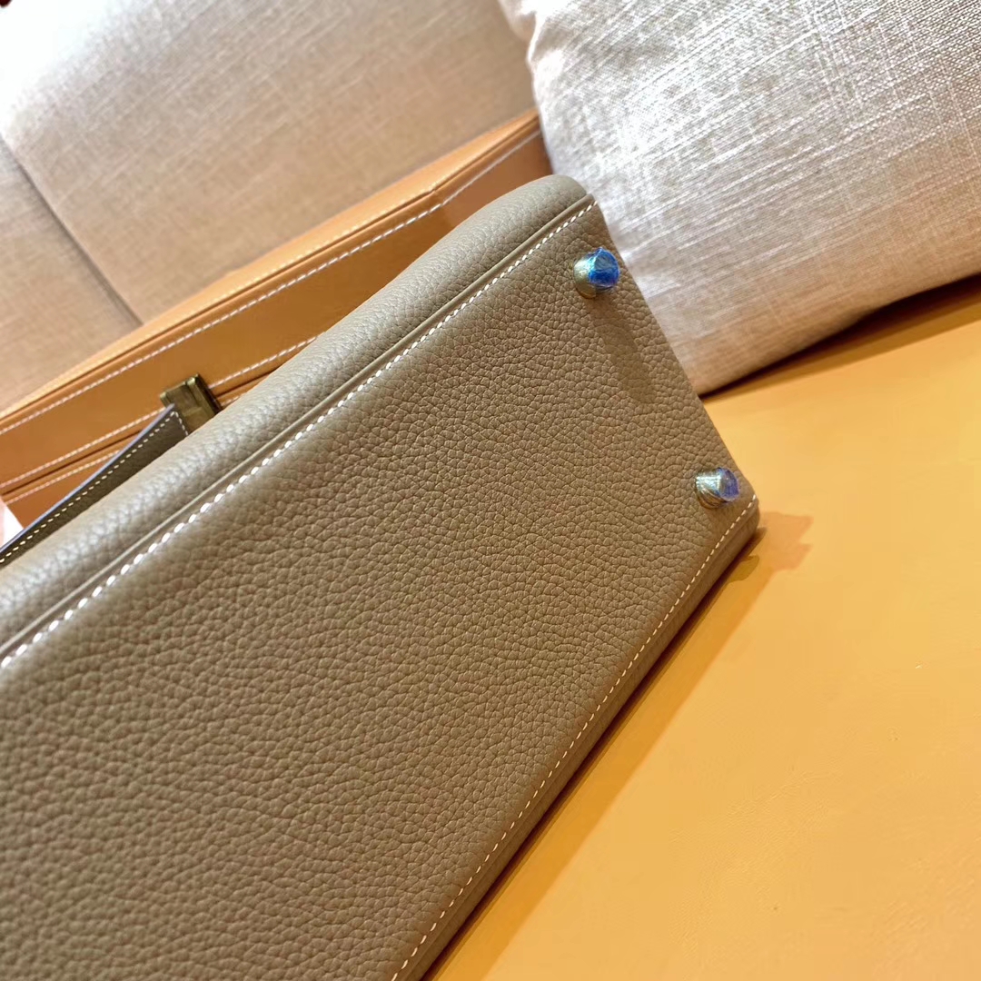 Hermès（爱马仕）Kelly 凯莉包 大象灰 小牛皮 28cm