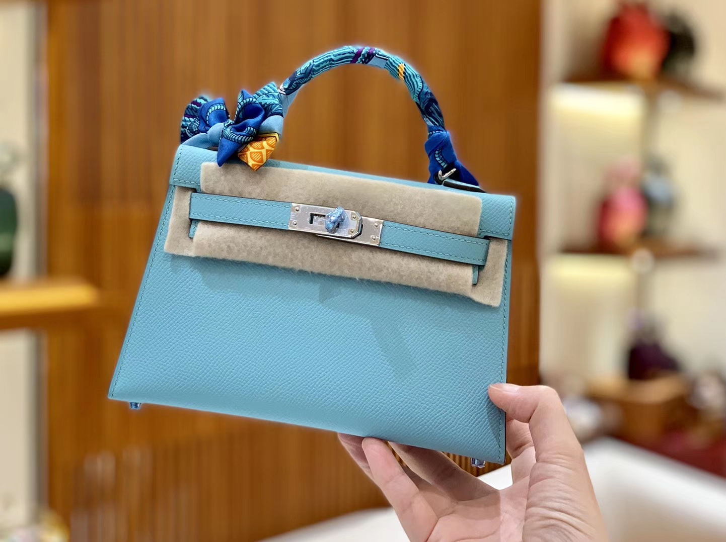 Hermès（爱马仕）Mini kelly 迷你凯莉 新增现货 微风蓝 掌纹小牛皮 臻品级别 银扣 19cm