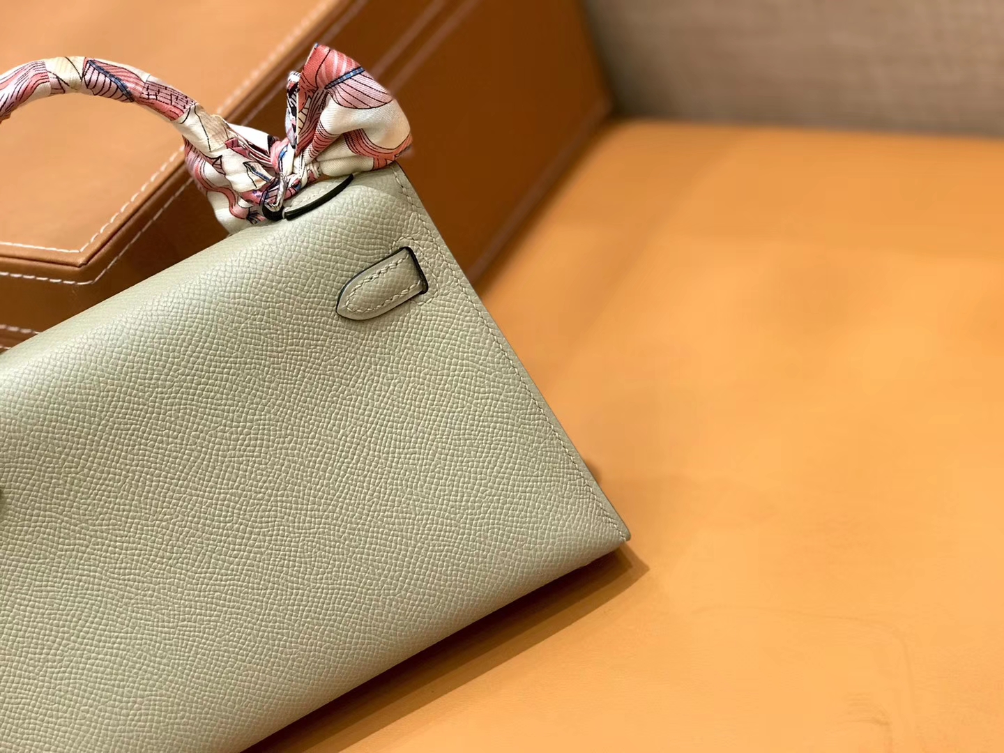 Hermès（爱马仕）Mini kelly 斑鸠灰 掌纹小牛皮 全手工缝制 臻品级别 19cm 银扣 现货