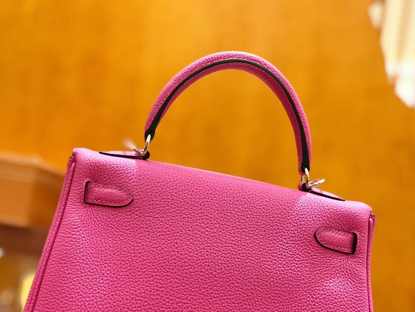 Hermès（爱马仕）Kelly 25cm 玉兰粉 Togo牛皮 全手工缝制