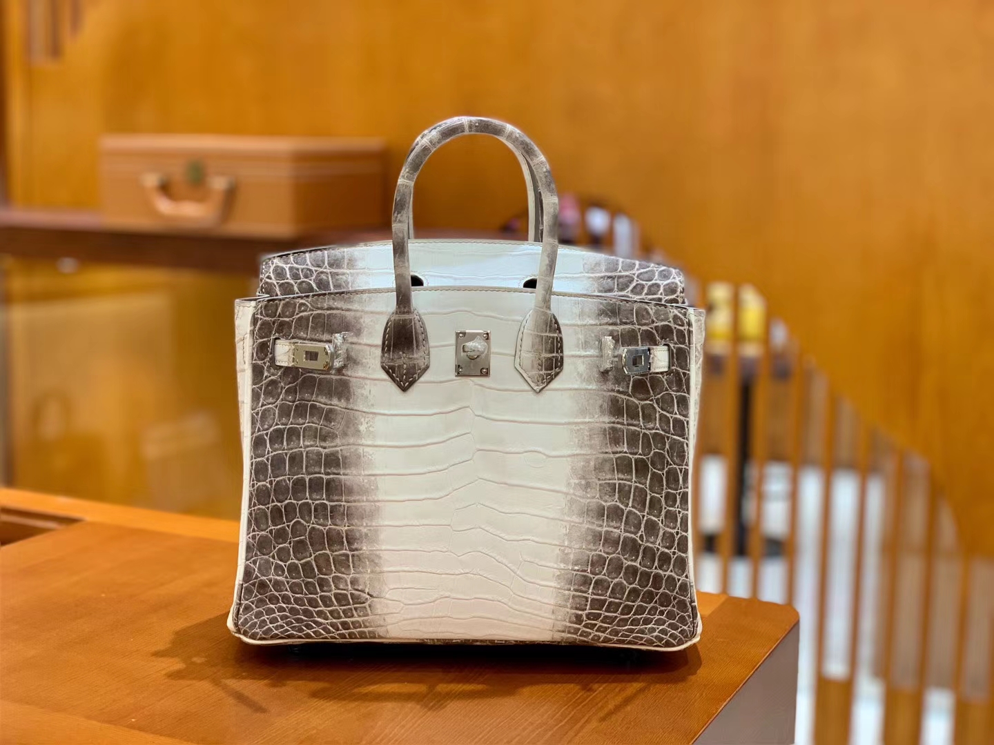 Hermès（爱马仕）Birkin 25cm 特级尼罗鳄鱼皮 喜马拉雅 全手工缝制