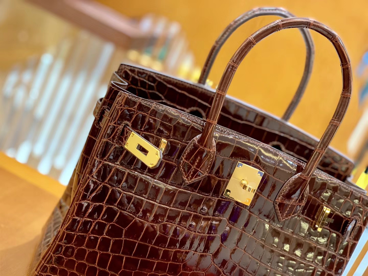 Hermès（爱马仕）Birkin 30cm 尼罗鳄鱼皮 板栗棕 金扣 全手工缝制