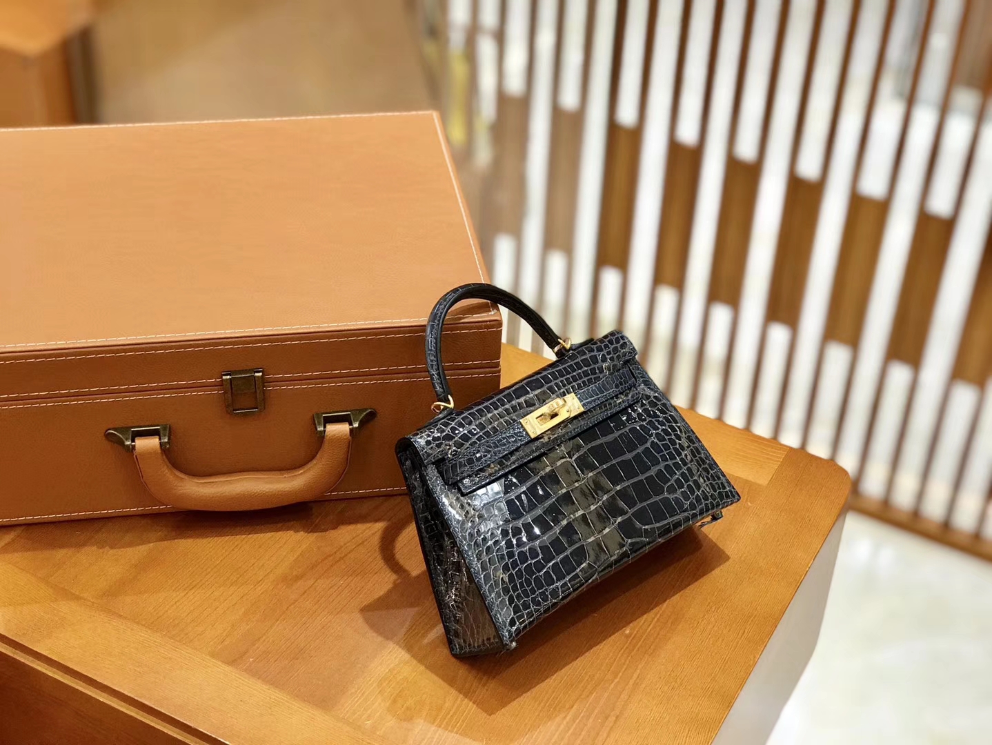 Hermès（爱马仕）新增现货 松柏绿 迷你2代 美洲鳄鱼皮