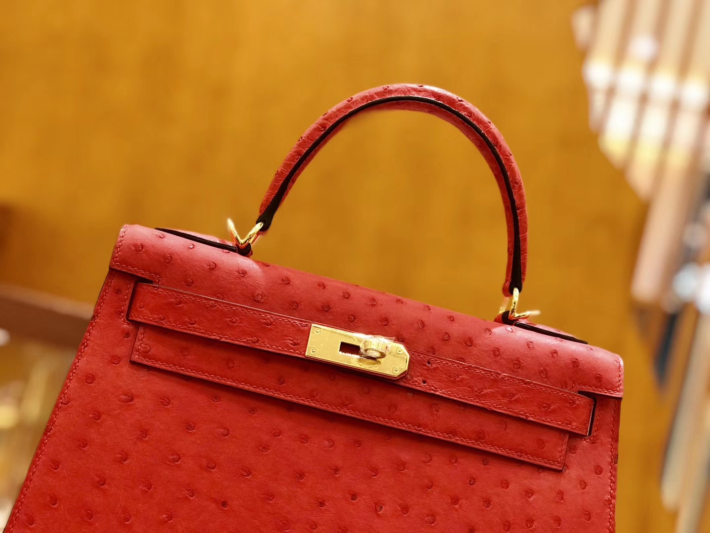 Hermès（爱马仕）Kelly 28cm 爱心红 金扣 鸵鸟皮 全手工缝制
