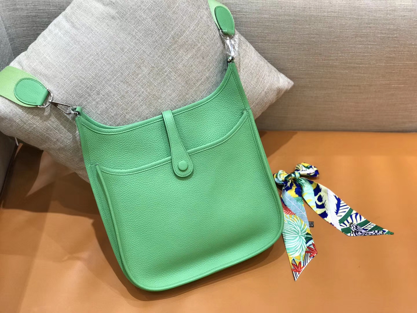 Hermès（爱马仕）Evelyne 伊芙琳 牛油果 Togo牛皮 全手工缝制 29cm