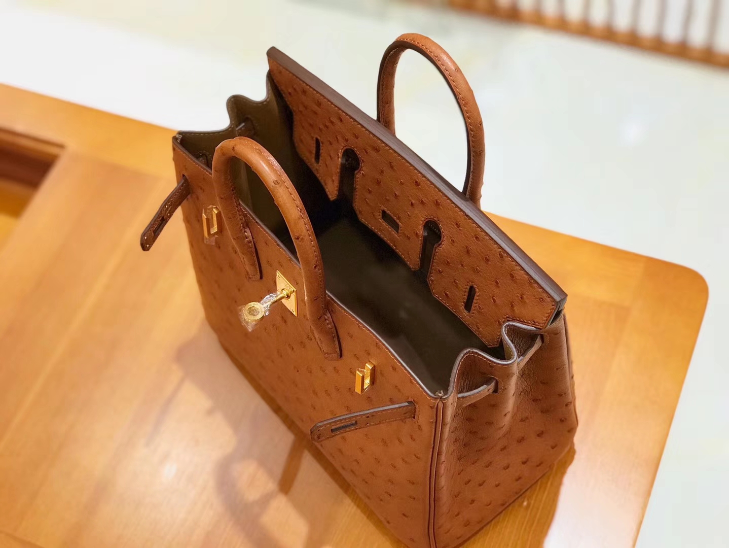 Hermès（爱马仕）Birkin 25cm 鸵鸟皮 金棕色 全手工缝制 现货