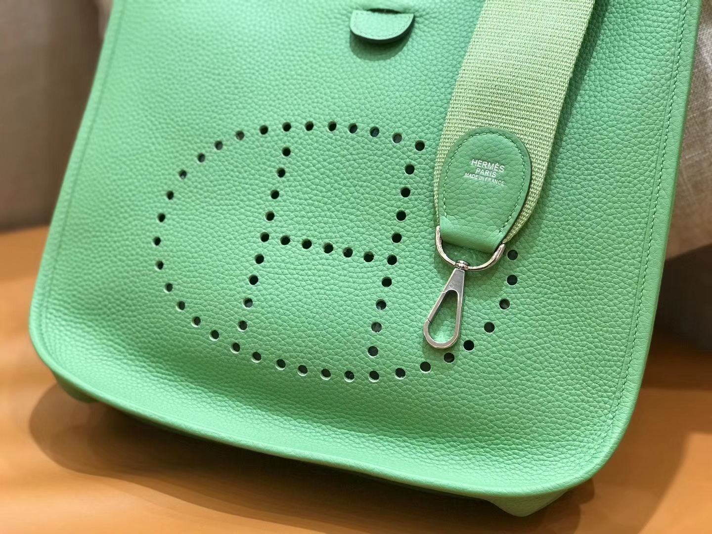 Hermès（爱马仕）Evelyne 伊芙琳 牛油果 Togo牛皮 全手工缝制 29cm