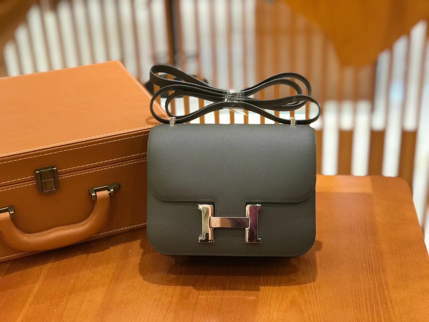 Hermès（爱马仕）Constance 18cm Epsom牛皮 锡器灰 银扣 全手工缝制 现货