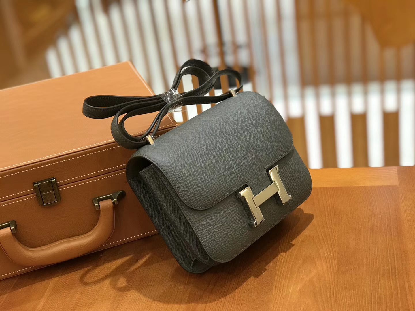 Hermès（爱马仕）Constance 18cm Epsom牛皮 锡器灰 银扣 全手工缝制 现货