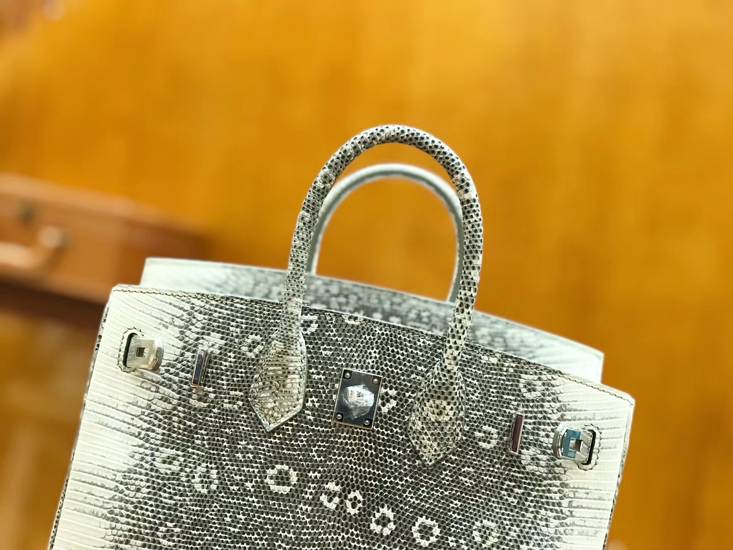 Hermès（爱马仕）Birkin 25cm 原色 雪花蜥蜴皮 全手工缝制 稀有 现货