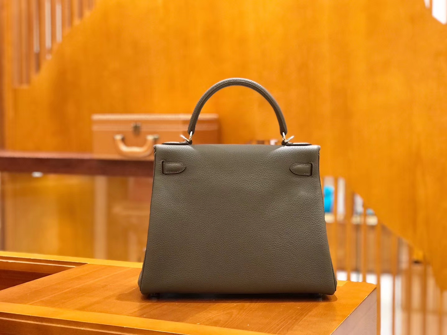 Hermès（爱马仕）Kelly 28cm togo 牛皮 锡器灰 银扣 全手工缝制 现货