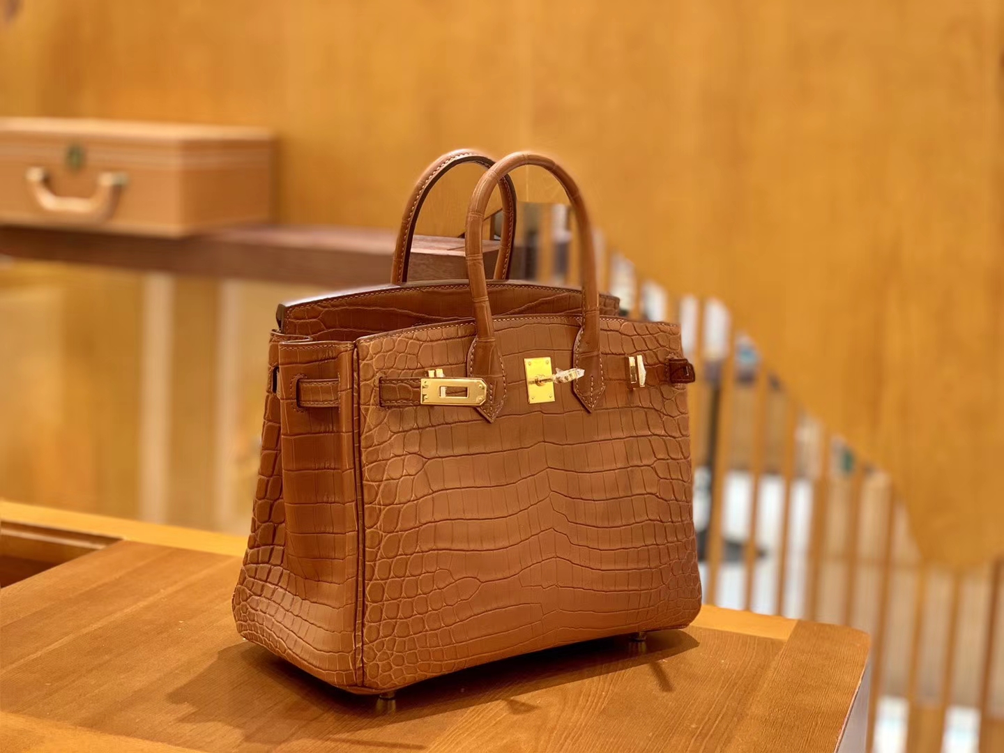 Hermès（爱马仕）Birkin 30cm 雾面 尼罗鳄鱼皮 蜜糖棕 金扣 全手工缝制