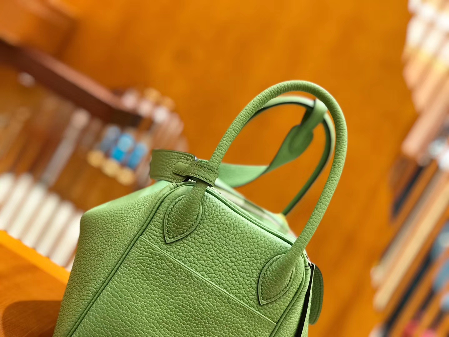 Hermès（爱马仕）Lindy 26cm togo 牛油果绿 全手工缝制 现货
